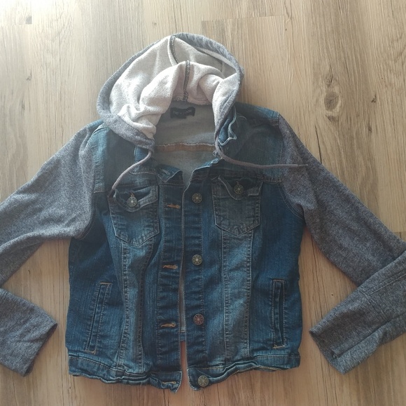 New Look Jackets & Blazers - Denim Jacket Jean Jacket with hoodie medium